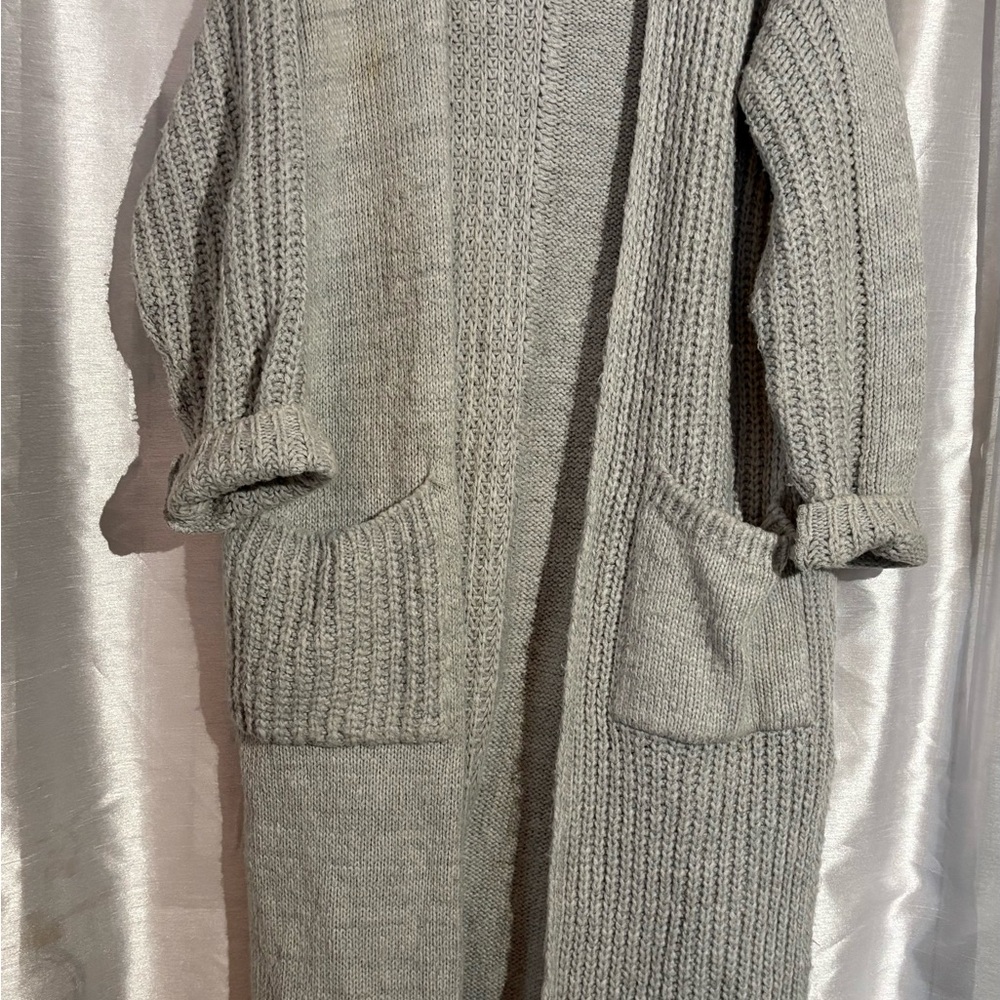Gray Women's Long Knit Sweater.  Nordstrom Topshop Cable knit size XS